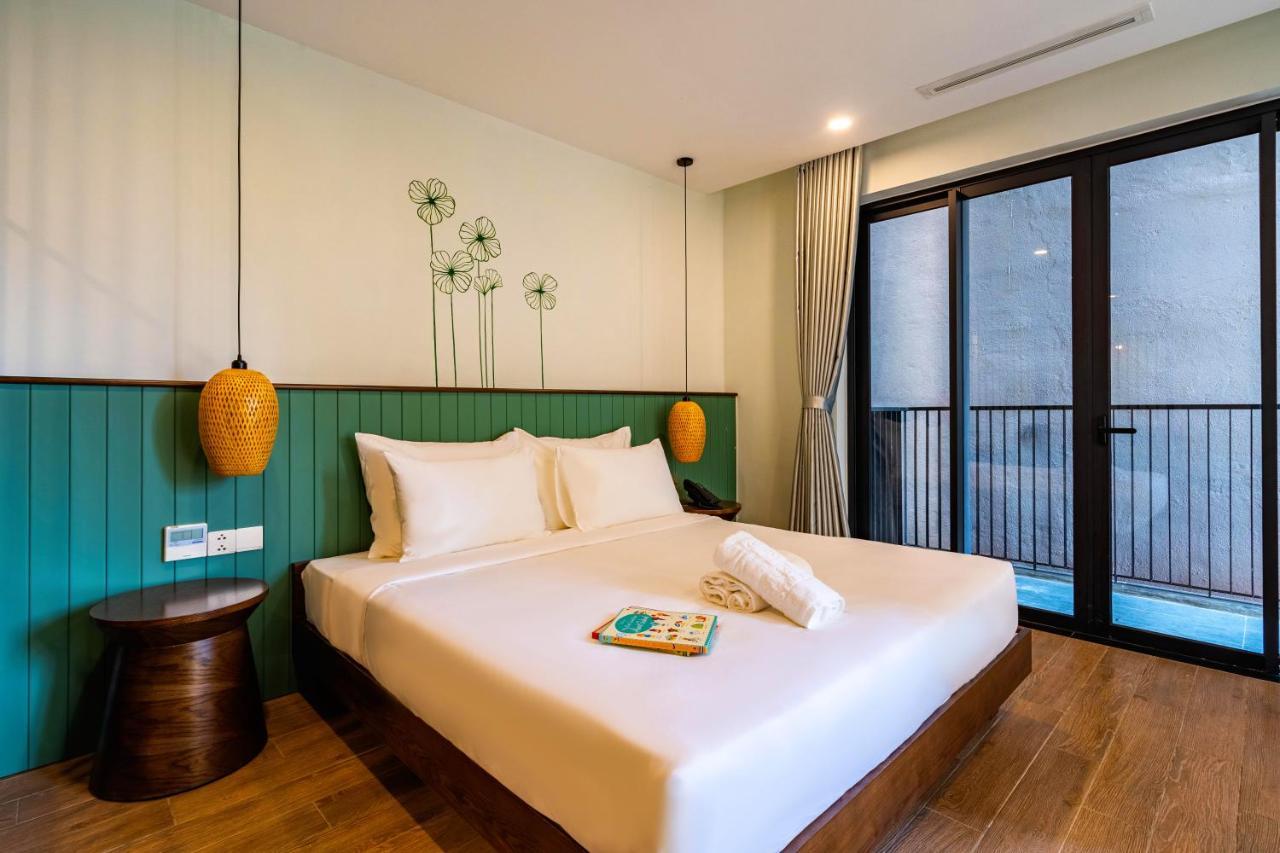 Sea Breeze Condotel Danang Екстериор снимка