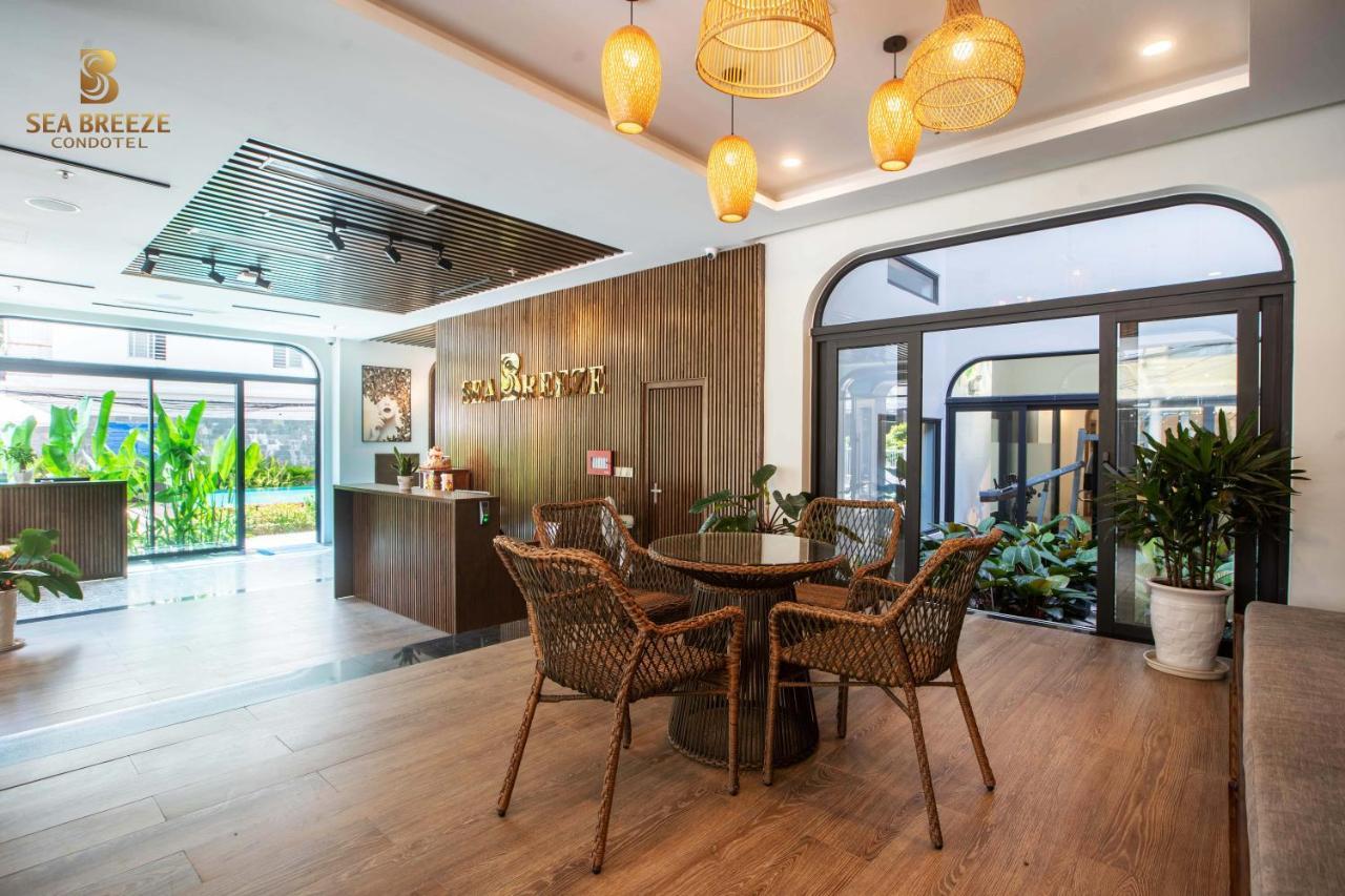 Sea Breeze Condotel Danang Екстериор снимка